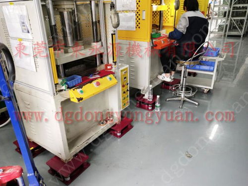 立式注塑機減振臺與焊管液壓打孔機減震墊 為何選錦德萊壓花機？